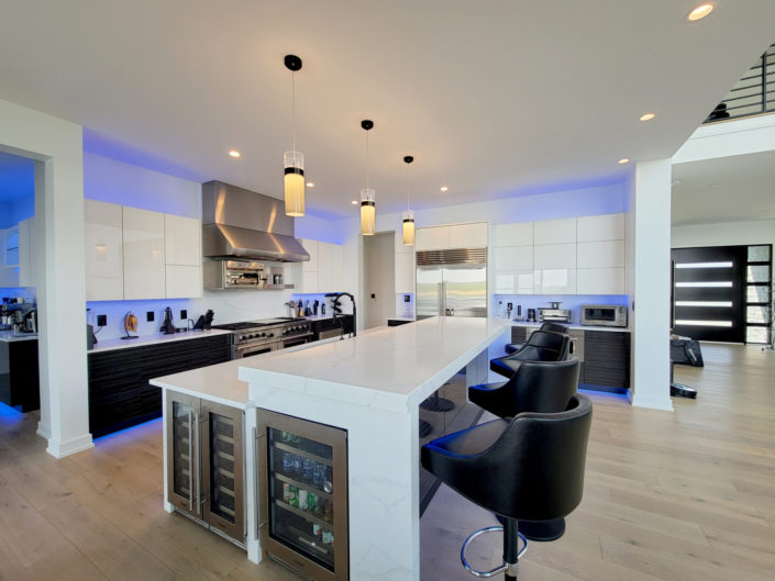 modern-high-gloss-kitchen